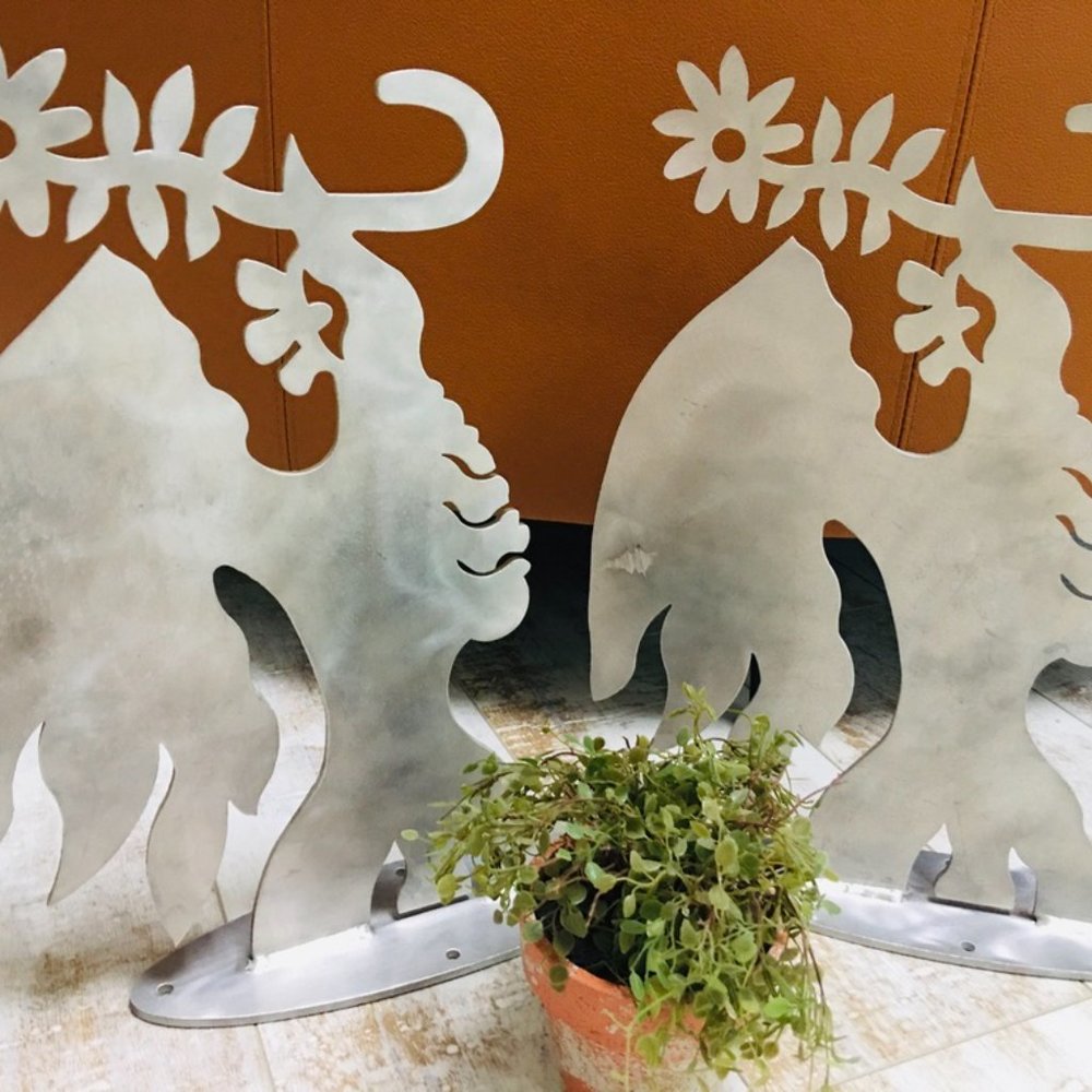 Beautiful Vintage "Angel with Flower" Plant Hanger (1)